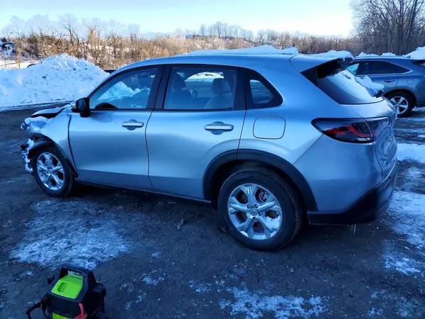 3CZRZ2H35RM718641 2024 HONDA HR-V - Image 2