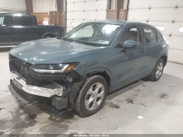 3CZRZ2H36PM708794 2023 HONDA HR-V - Image 2