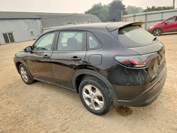 3CZRZ2H36RM744049 2024 HONDA HR-V - Image 2