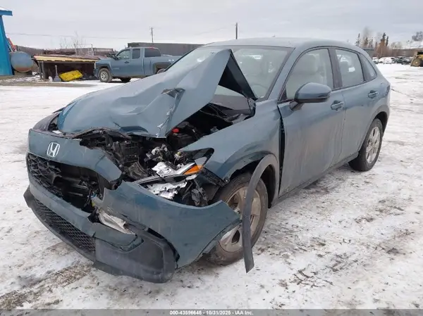 3CZRZ2H36RM751857 2024 HONDA HR-V - Image 2