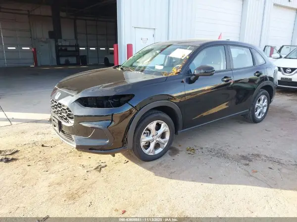 3CZRZ2H36RM767248 2024 HONDA HR-V - Image 2