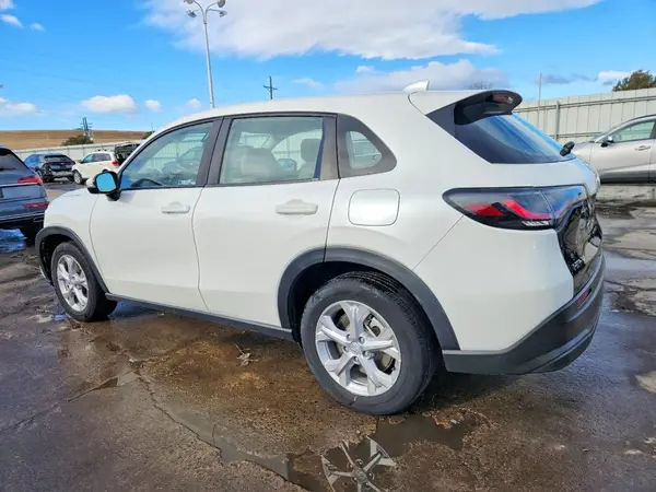 3CZRZ2H37RM704465 2024 HONDA HR-V - Image 2