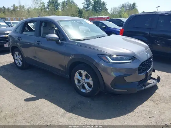3CZRZ2H37RM717412 2024 HONDA HR-V - Image 1