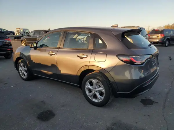 3CZRZ2H37RM764696 2024 HONDA HR-V - Image 2