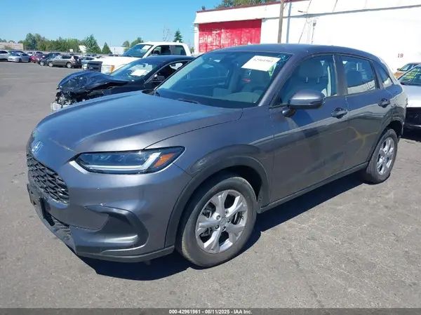 3CZRZ2H37RM764794 2024 HONDA HR-V - Image 2