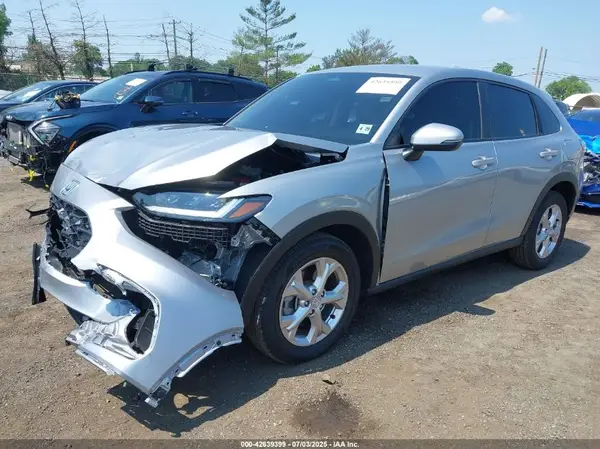 3CZRZ2H37RM777254 2024 HONDA HR-V - Image 2