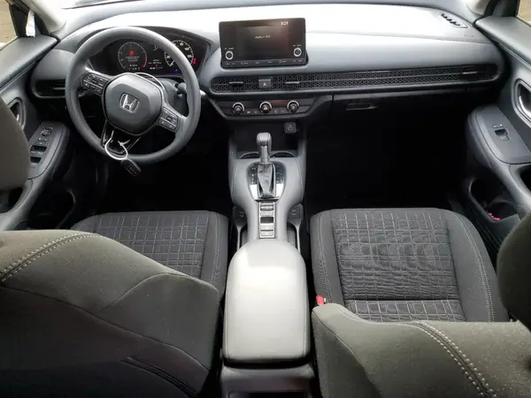 3CZRZ2H37SM738136 2025 HONDA HR-V - Image 8