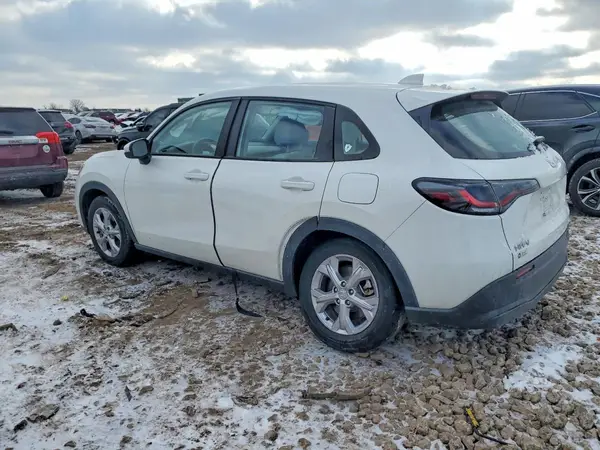 3CZRZ2H38RM703924 2024 HONDA HR-V - Image 2
