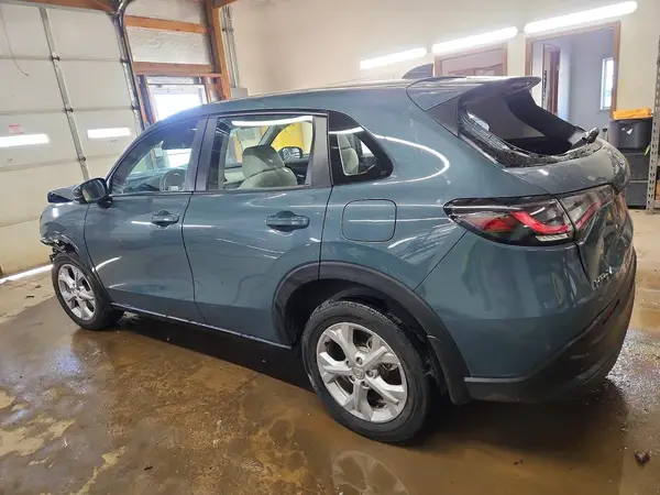 3CZRZ2H38RM735725 2024 HONDA HR-V - Image 2
