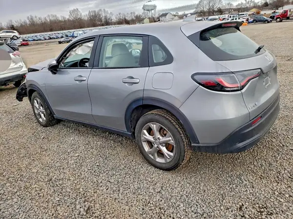 3CZRZ2H38RM742867 2024 HONDA HR-V - Image 2