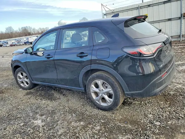 3CZRZ2H38RM768515 2024 HONDA HR-V - Image 2