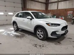3CZRZ2H38RM772807 2024 HONDA HR-V