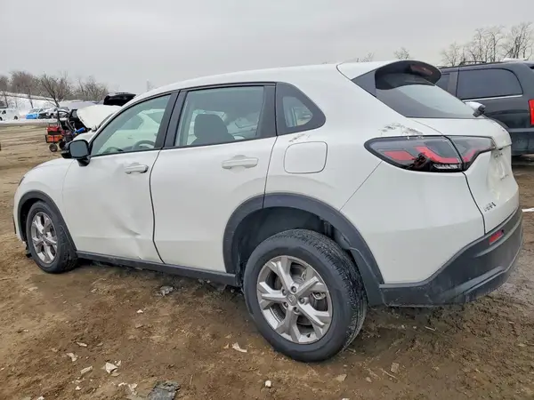 3CZRZ2H38SM739697 2025 HONDA HR-V - Image 2