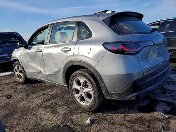 3CZRZ2H38SM750280 2025 HONDA HR-V - Image 2