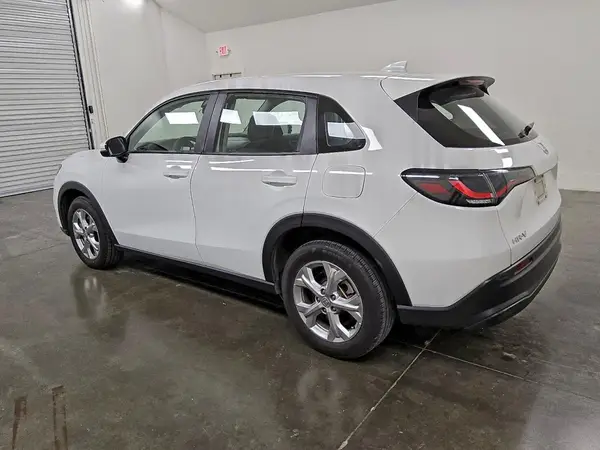 3CZRZ2H39PM744723 2023 HONDA HR-V - Image 2