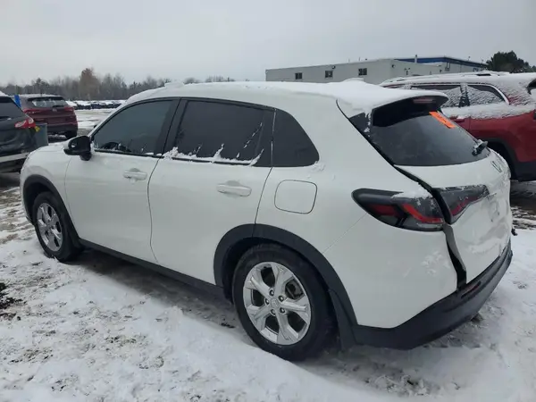 3CZRZ2H39RM103395 2024 HONDA HR-V - Image 2
