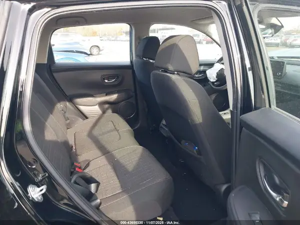 3CZRZ2H39RM708002 2024 HONDA HR-V - Image 8
