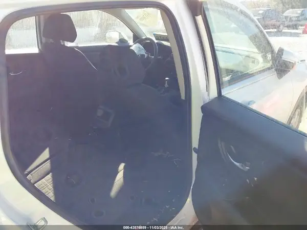 3CZRZ2H39RM744403 2024 HONDA HR-V - Image 8