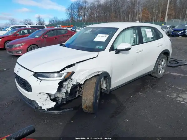 3CZRZ2H39SM731253 2025 HONDA HR-V - Image 2