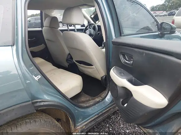 3CZRZ2H3XPM726974 2023 HONDA HR-V - Image 8