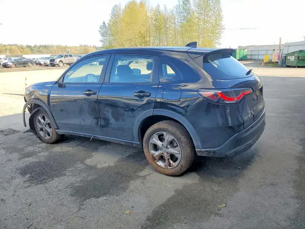 3CZRZ2H3XPM742740 2023 HONDA HR-V - Image 2