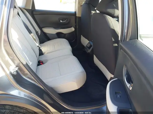 3CZRZ2H3XPM746805 2023 HONDA HR-V - Image 8