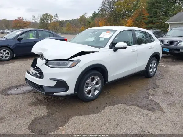 3CZRZ2H3XRM716285 2024 HONDA HR-V - Image 2