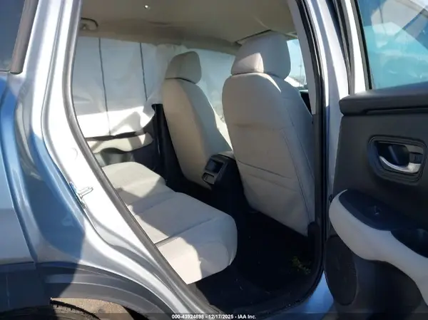 3CZRZ2H3XRM752896 2024 HONDA HR-V - Image 8