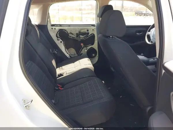 3CZRZ2H3XRM769715 2024 HONDA HR-V - Image 8