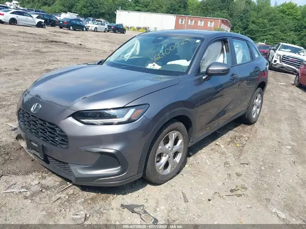 3CZRZ2H3XRM779239 2024 HONDA HR-V - Image 2