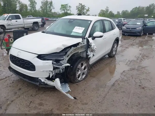 3CZRZ2H3XSM712646 2025 HONDA HR-V - Image 2