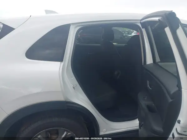 3CZRZ2H3XTM708923 2026 HONDA HR-V - Image 8