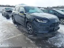 3CZRZ2H50RM111371 2024 HONDA HR-V