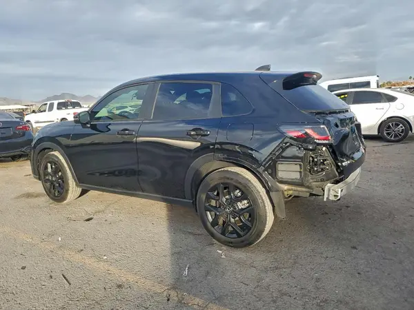 3CZRZ2H50RM772401 2024 HONDA HR-V - Image 2