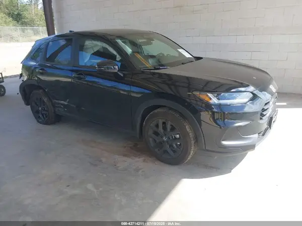 3CZRZ2H50RM779770 2024 HONDA HR-V - Image 1