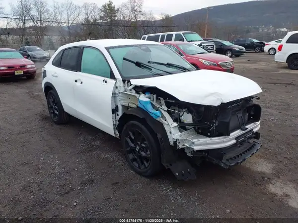 3CZRZ2H51PM700572 2023 HONDA HR-V - Image 1