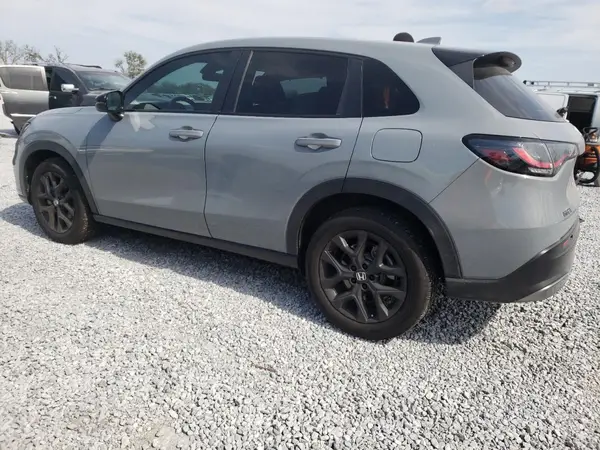 3CZRZ2H51RM715043 2024 HONDA HR-V - Image 2