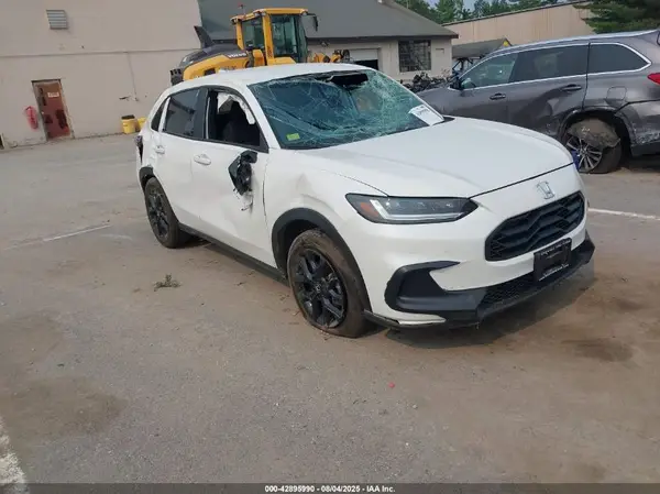 3CZRZ2H52RM764011 2024 HONDA HR-V - Image 1