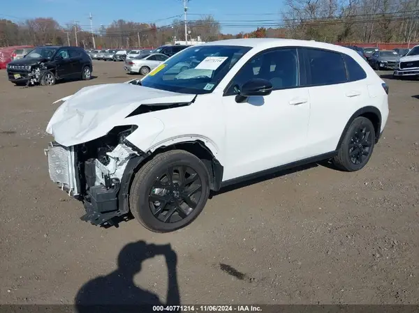3CZRZ2H52RM765255 2024 HONDA HR-V - Image 2