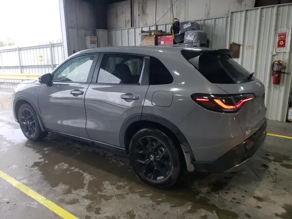 3CZRZ2H52SM701884 2025 HONDA HR-V - Image 2