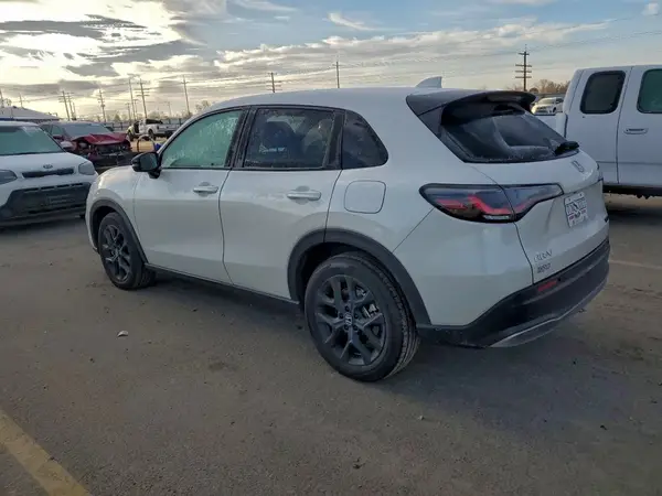 3CZRZ2H52SM732942 2025 HONDA HR-V - Image 2