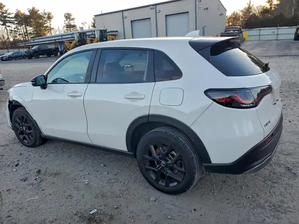 3CZRZ2H52SM733850 2025 HONDA HR-V - Image 2