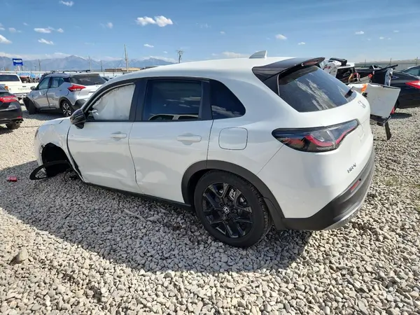 3CZRZ2H53RM714363 2024 HONDA HR-V - Image 2