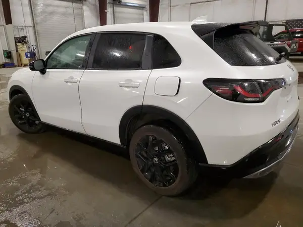 3CZRZ2H53RM761375 2024 HONDA HR-V - Image 2