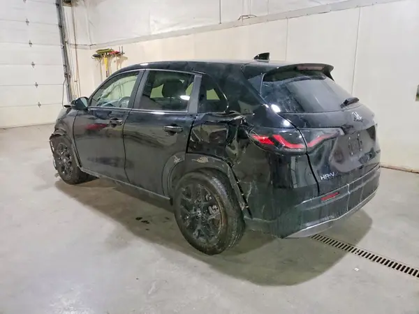 3CZRZ2H53SM749698 2025 HONDA HR-V - Image 2