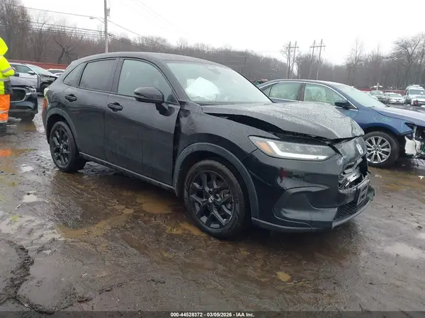 3CZRZ2H54PM718581 2023 HONDA HR-V - Image 1