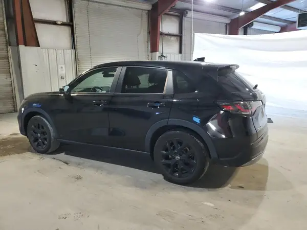 3CZRZ2H54RM720480 2024 HONDA HR-V - Image 2