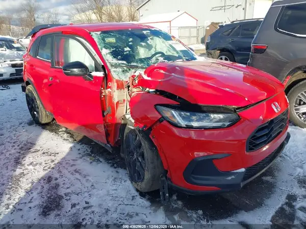 3CZRZ2H54RM734749 2024 HONDA HR-V - Image 1