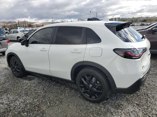 3CZRZ2H54RM749056 2024 HONDA HR-V - Image 2