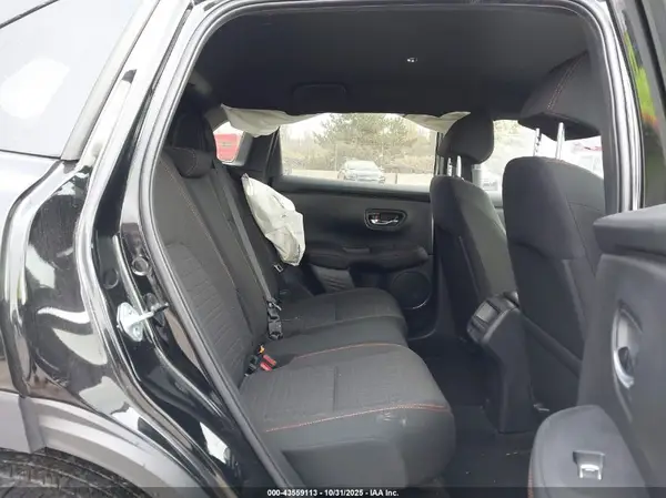 3CZRZ2H54RM774040 2024 HONDA HR-V - Image 8